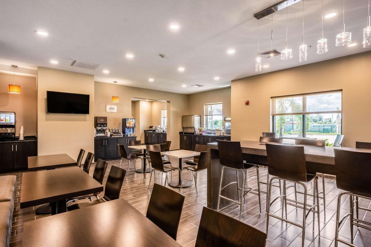 Mainstay Suites Sarasota I-75 Fruitville Exterior photo